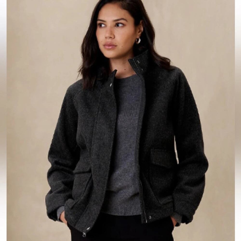 Banana Republic Brushed Jacket Women's Medium Petite Dark Grey Dropped Shoulders